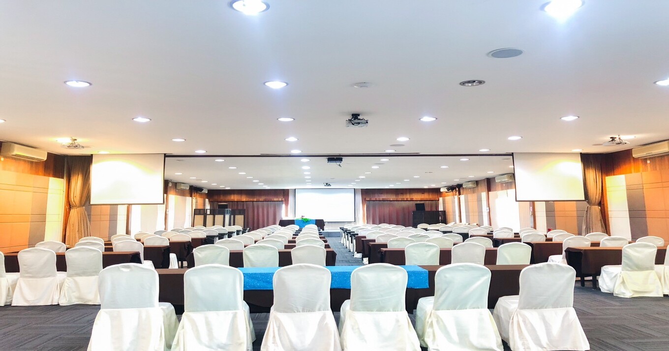 Baan Amphawa Conference Room